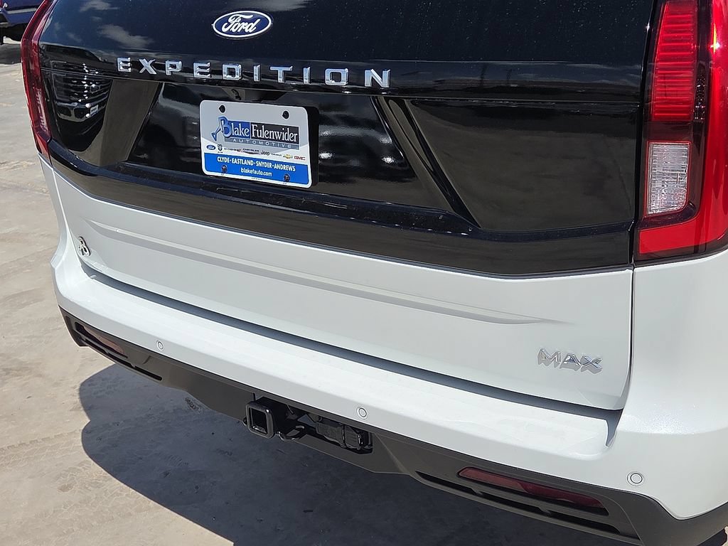 New 2027 Ford Expedition Max Active RWD image 14
