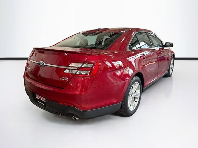 Used 2013 Ford Taurus SEL image 6