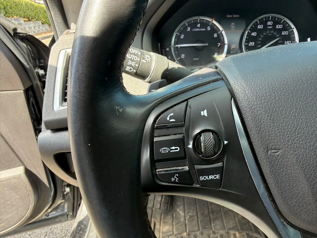 Used 2016 Acura TLX V6 w/ Technology Package FWD image 11