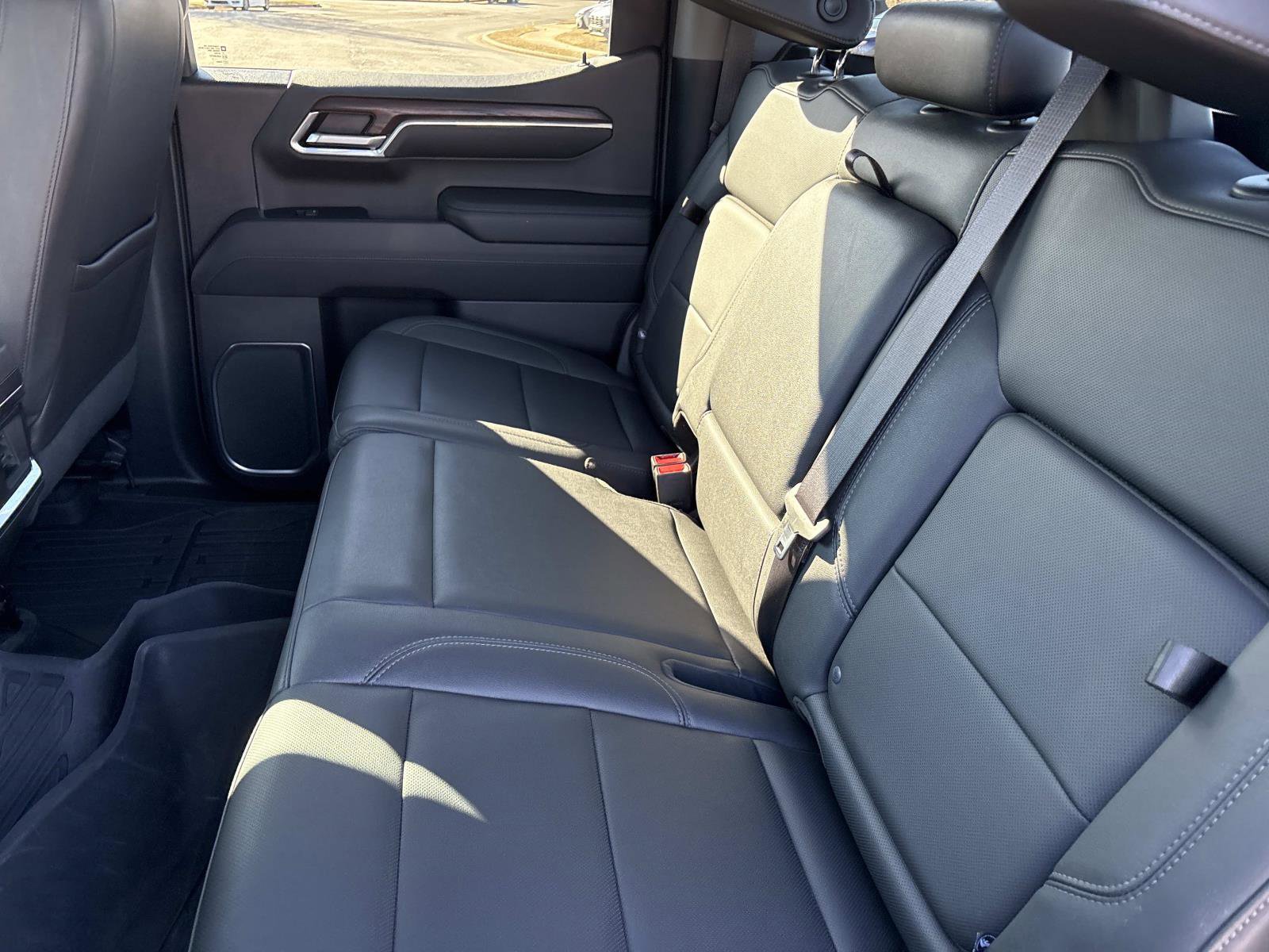 Certified 2022 GMC Sierra 1500 SLT w/ SLT Premium Package image 31