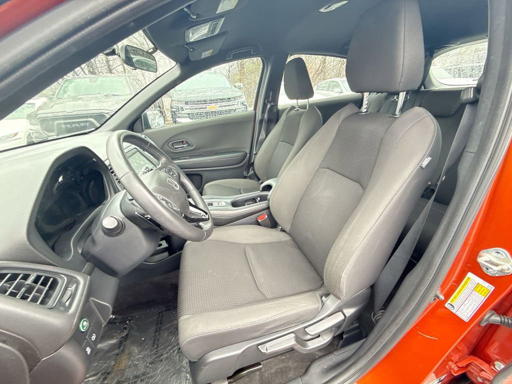 Used 2020 Honda HR-V Sport image 13