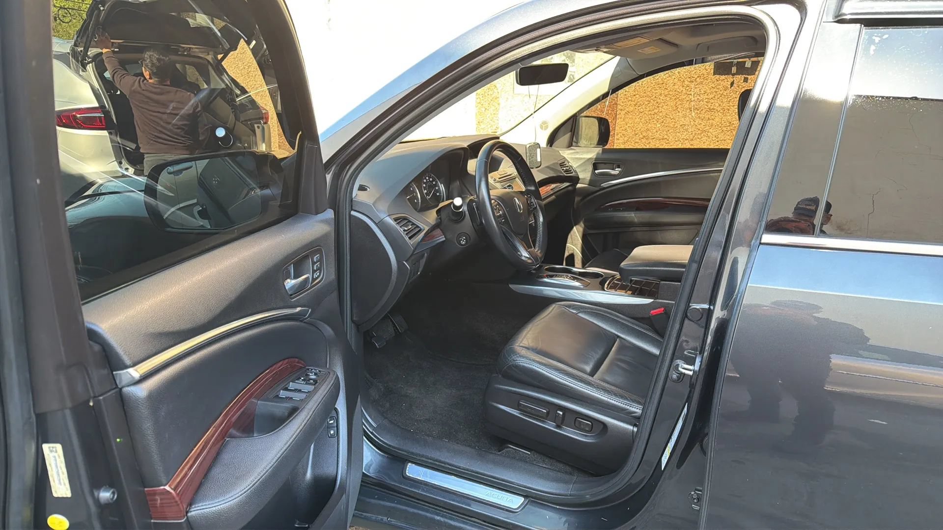 Used 2016 Acura MDX SH-AWD image 23