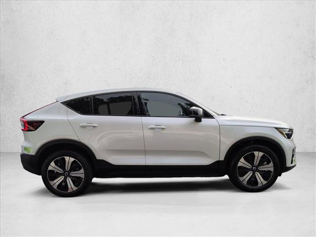 Certified 2023 Volvo C40 Recharge Core image 4