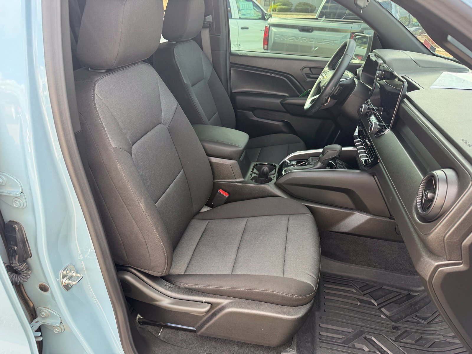 Certified 2026 Chevrolet Colorado W/T w/ WT Convenience Package II RWD image 32