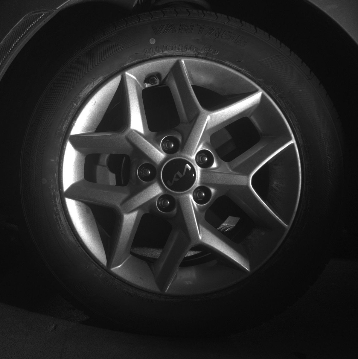 Used 2025 Kia Soul LX w/ LX Technology Package image 16