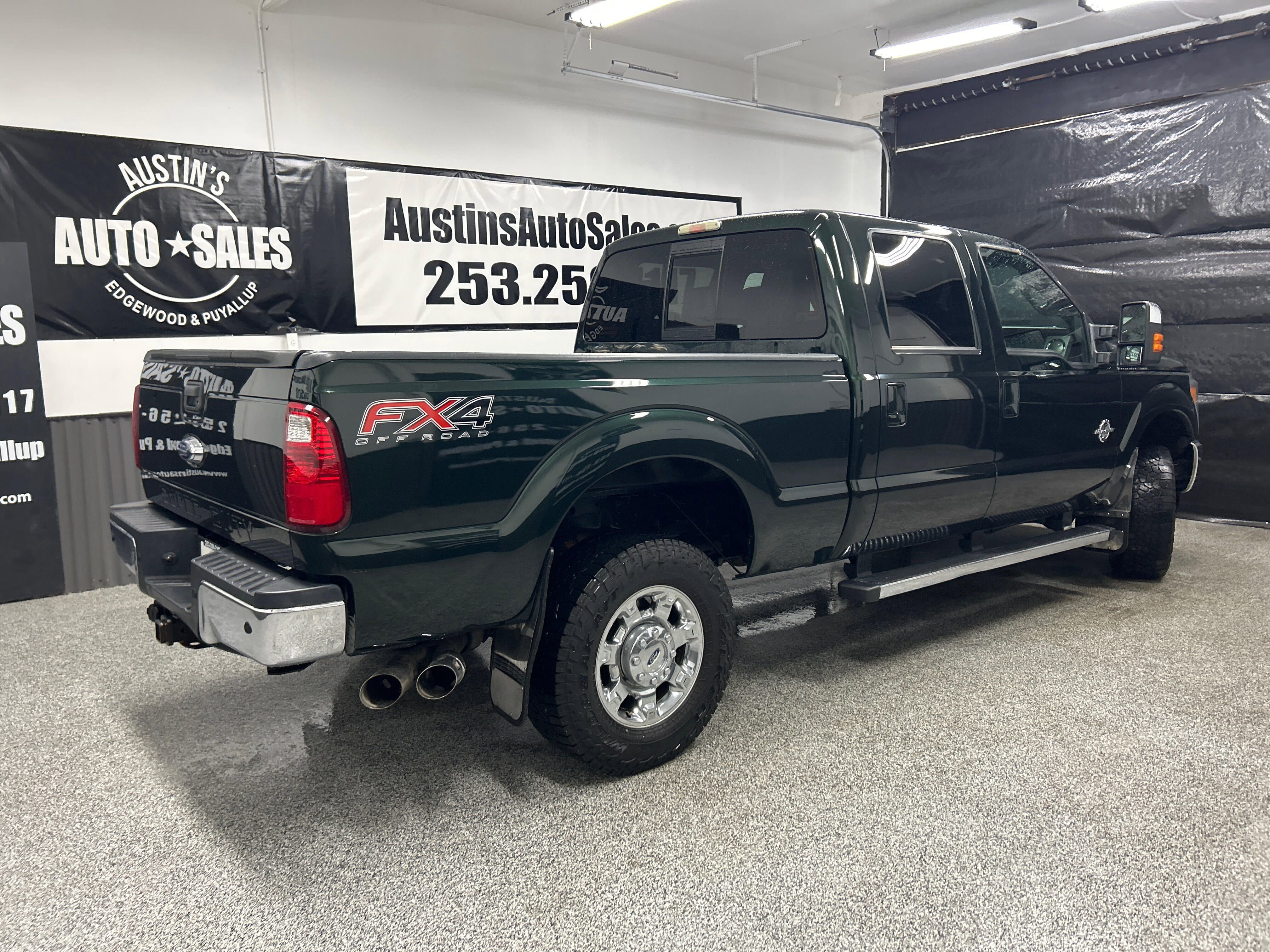 Used 2014 Ford F350 Lariat w/ Lariat Ultimate Package image 6
