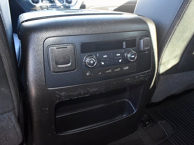 Used 2017 GMC Yukon SLT w/ Open Road Package image 26