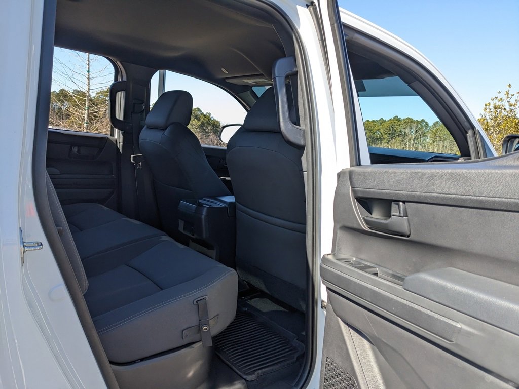 Used 2024 Toyota Tacoma SR image 37