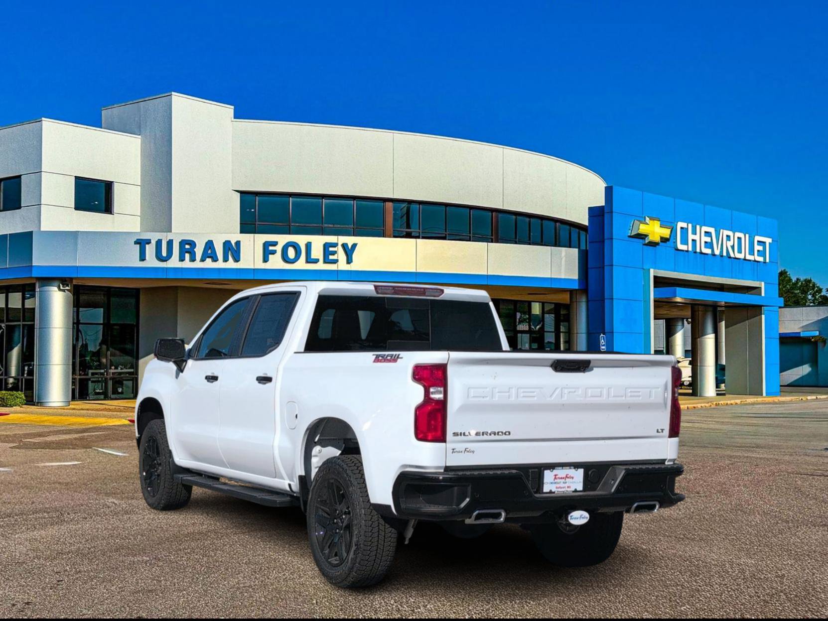 New 2026 Chevrolet Silverado 1500 LT Trail Boss image 3