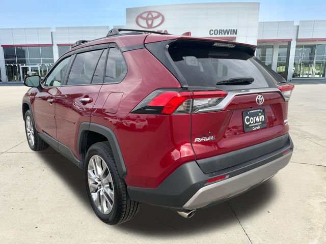 Used 2022 Toyota RAV4 Limited w/ Limited Grade Weather Package AWD/4WD image 4