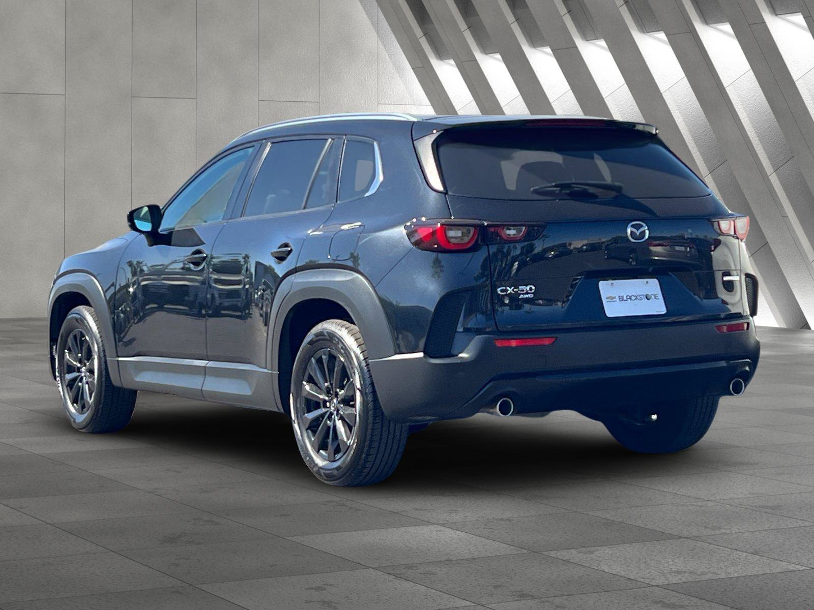 Used 2025 MAZDA CX-50 AWD 2.5 S w/ Preferred Package image 6