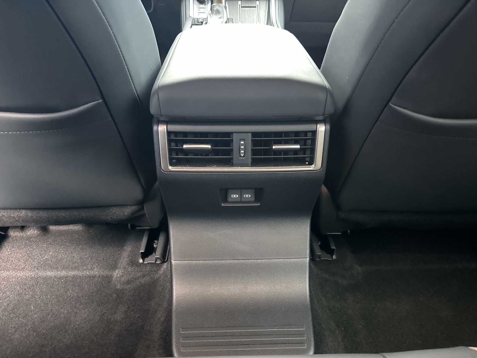 Certified 2024 Lexus GX 550 AWD/4WD image 17