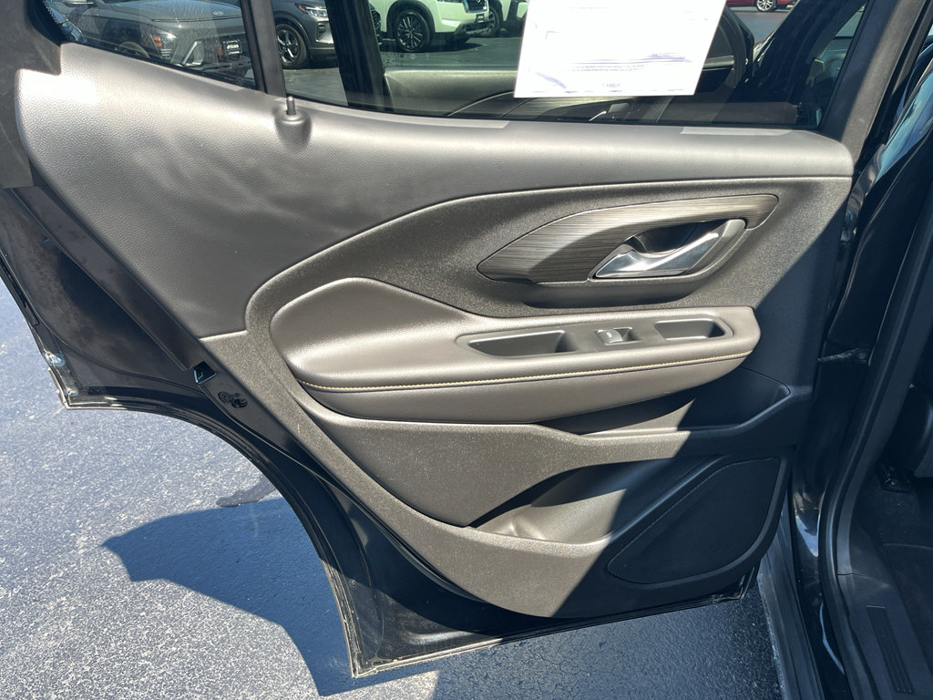 Used 2019 GMC Terrain SLT FWD image 32