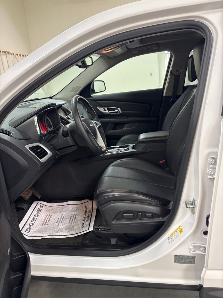 Used 2017 GMC Terrain SLT w/ Open Road Package FWD image 9