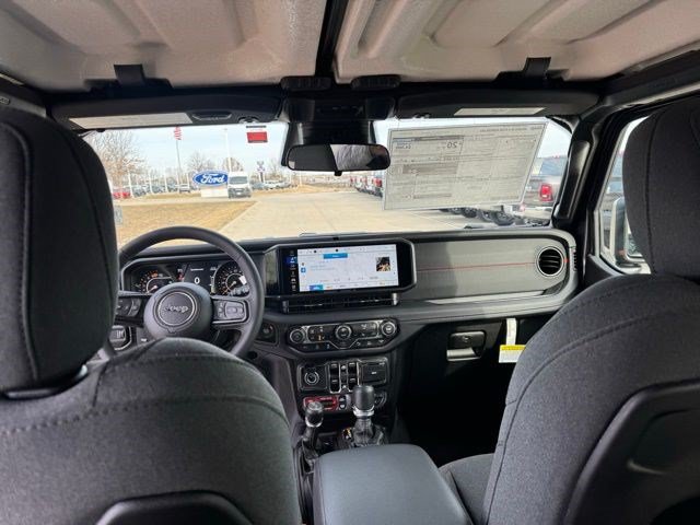 New 2026 Jeep Wrangler Unlimited Rubicon w/ Safety Group AWD/4WD image 30