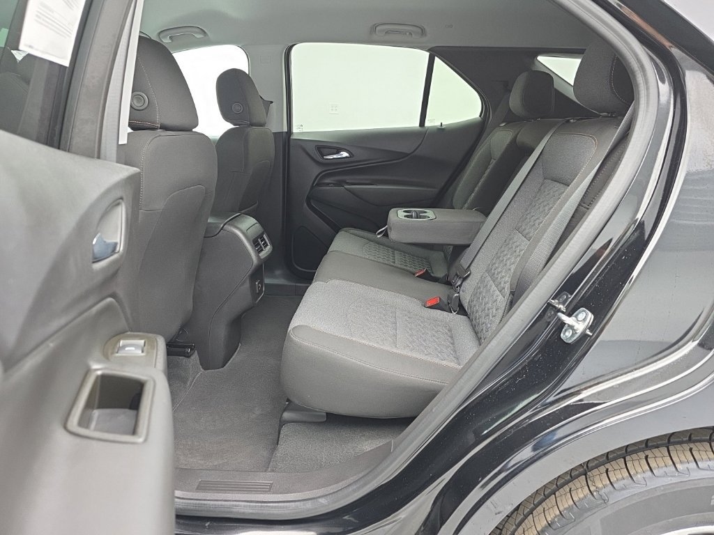 Used 2024 Chevrolet Equinox LT AWD/4WD image 37