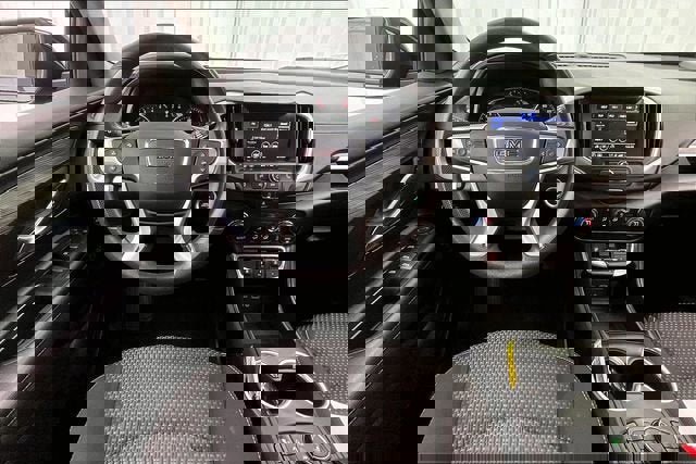 Certified 2022 GMC Terrain SLE w/ Driver Convenience Package image 5