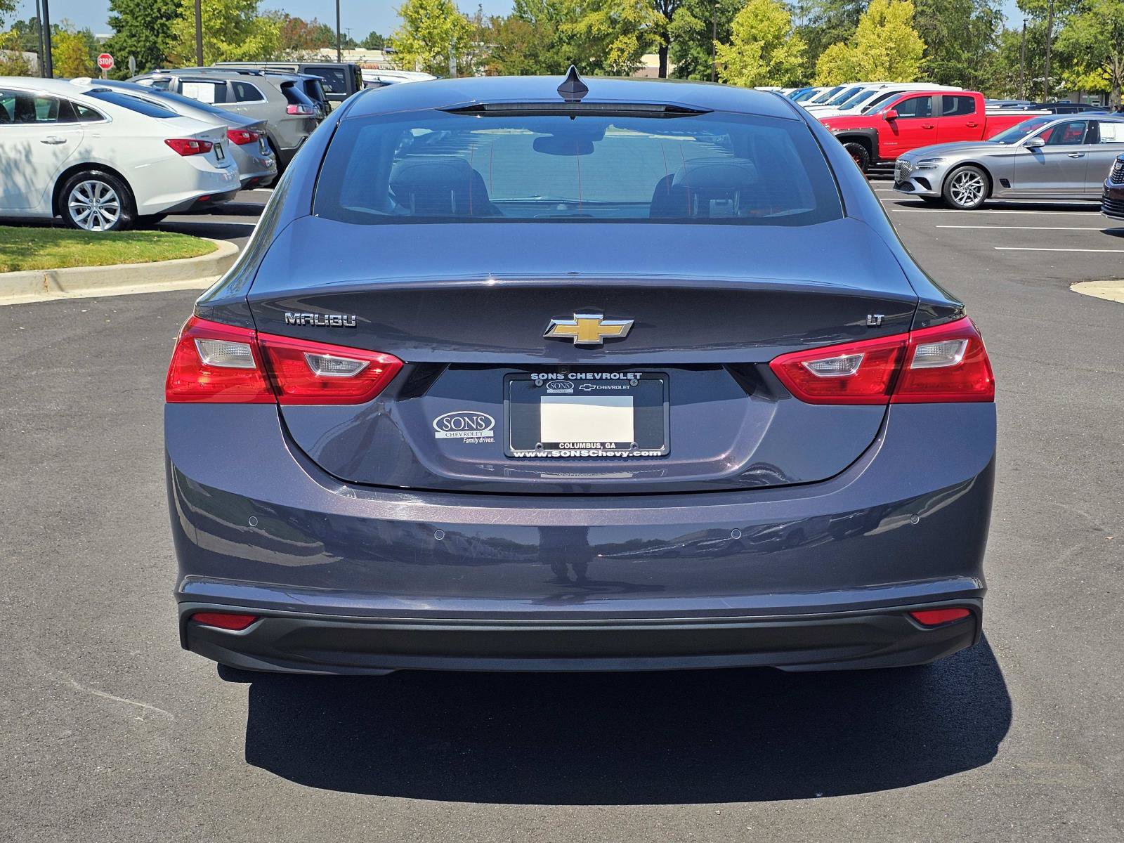 Used 2025 Chevrolet Malibu LT FWD image 11