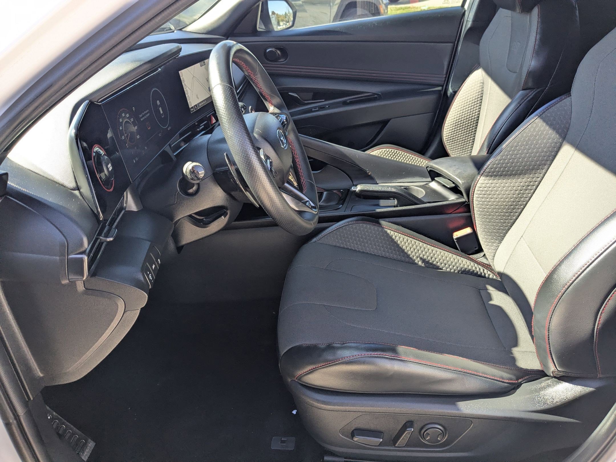 Certified 2023 Hyundai Elantra N Line image 17