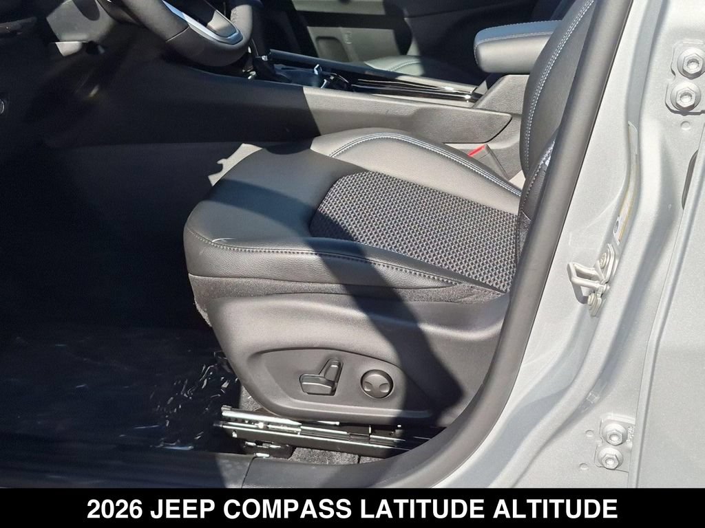 New 2026 Jeep Compass Latitude AWD/4WD image 15