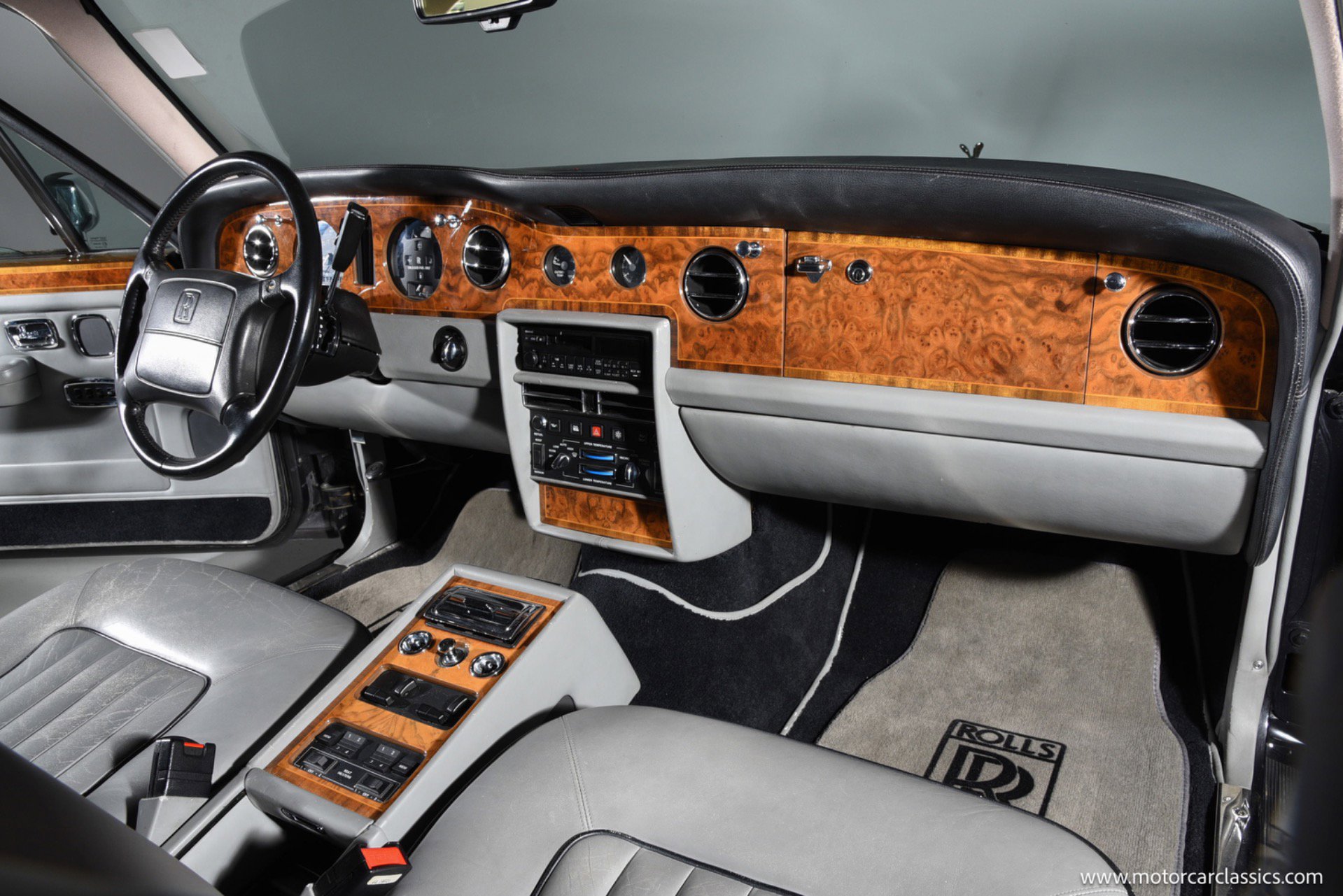 Used 1993 Rolls-Royce Silver Spur II image 24
