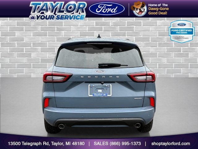 Certified 2024 Ford Escape ST-Line w/ Tech Pack #1 AWD/4WD image 4