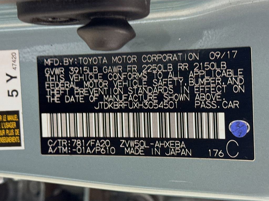 Used 2017 Toyota Prius Two w/ Prius Two Safety Plus Package FWD image 29