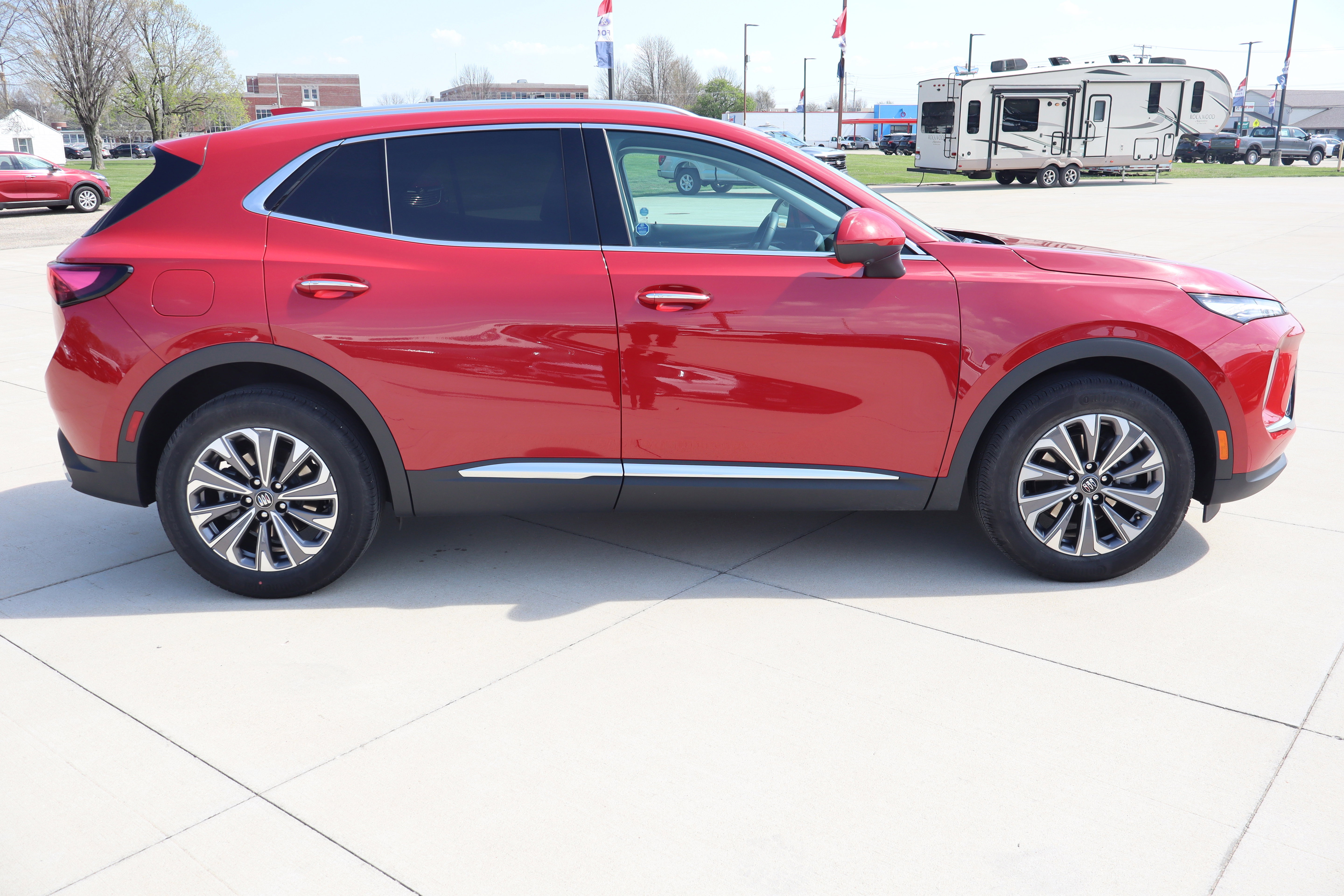 Used 2025 Buick Envision Preferred AWD/4WD image 5