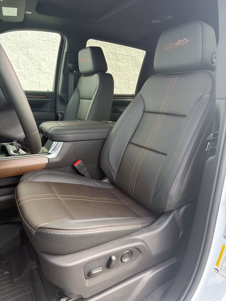 New 2026 Chevrolet Silverado 3500 High Country w/ High Country Premium Package image 10