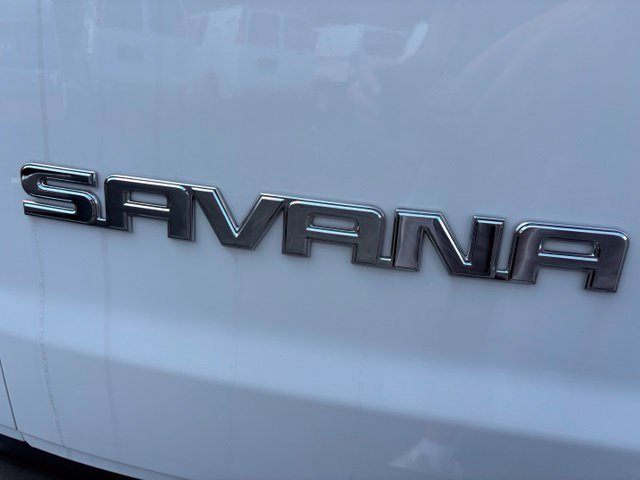 Used 2025 GMC Savana 2500 w/ Driver Convenience Package RWD image 7