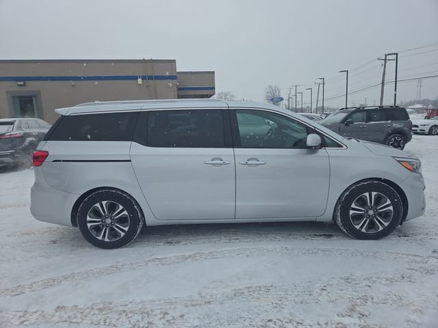 Used 2021 Kia Sedona SX FWD image 16