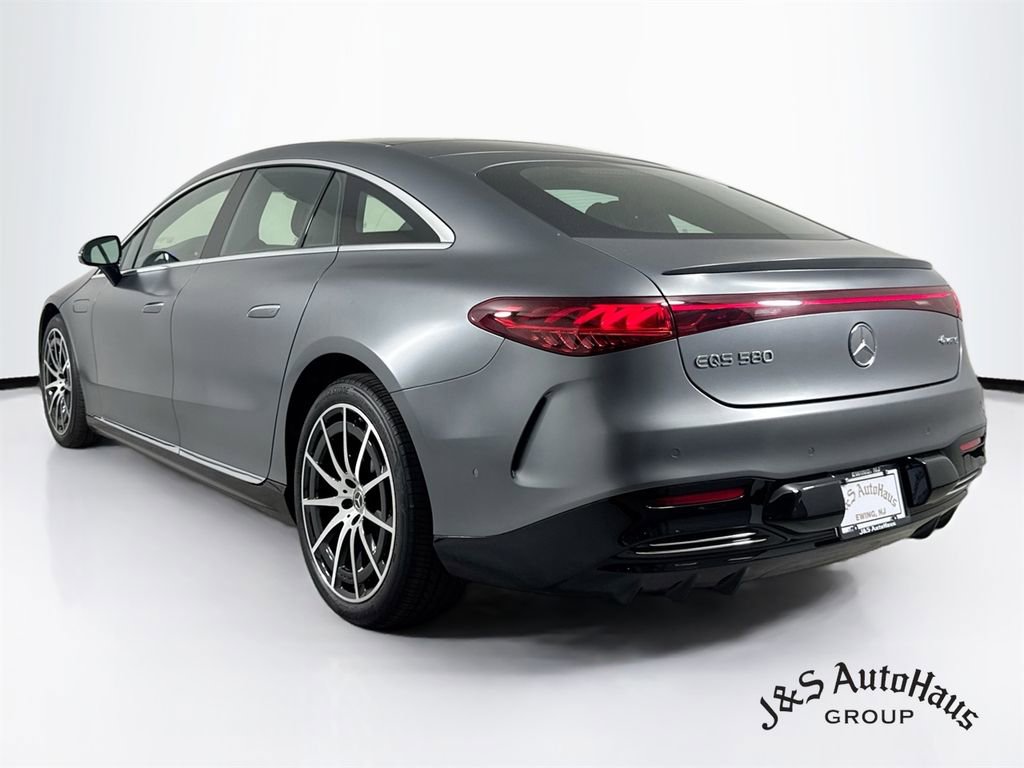 Used 2023 Mercedes-Benz EQS 580 4MATIC Sedan w/ Exclusive Trim Package image 5