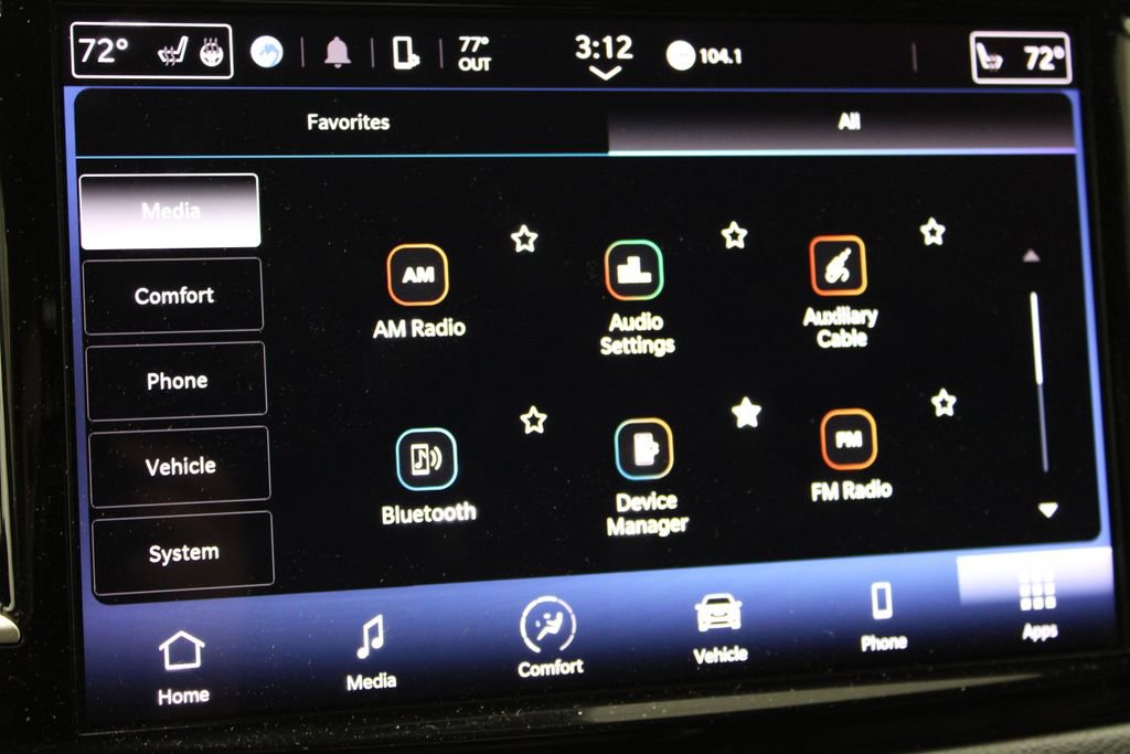 Used 2024 Chrysler Pacifica Touring-L FWD image 52