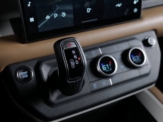 Certified 2025 Land Rover Defender 110 S AWD/4WD image 13
