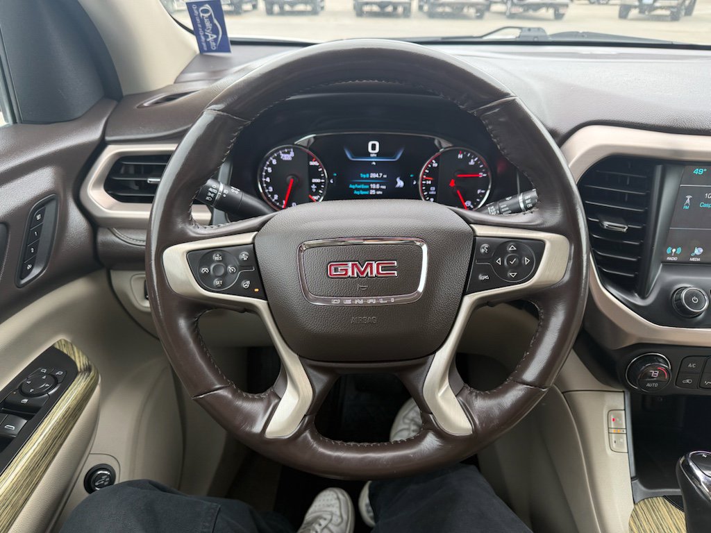 Used 2018 GMC Acadia Denali w/ Technology Package image 12