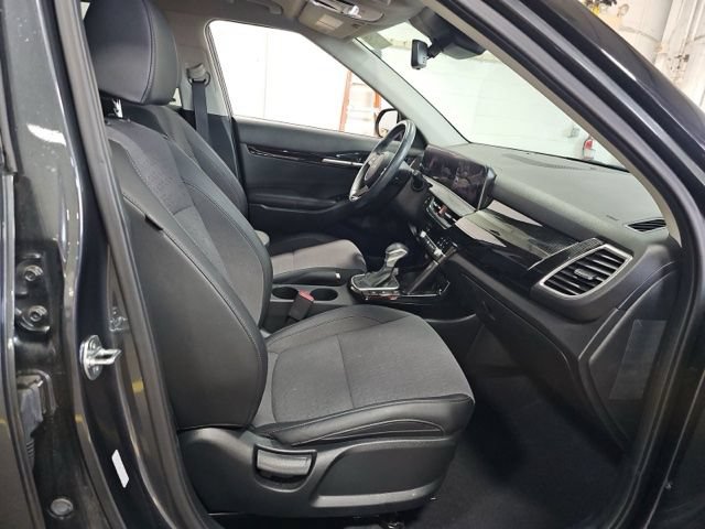 Used 2024 Kia Seltos S AWD/4WD image 10