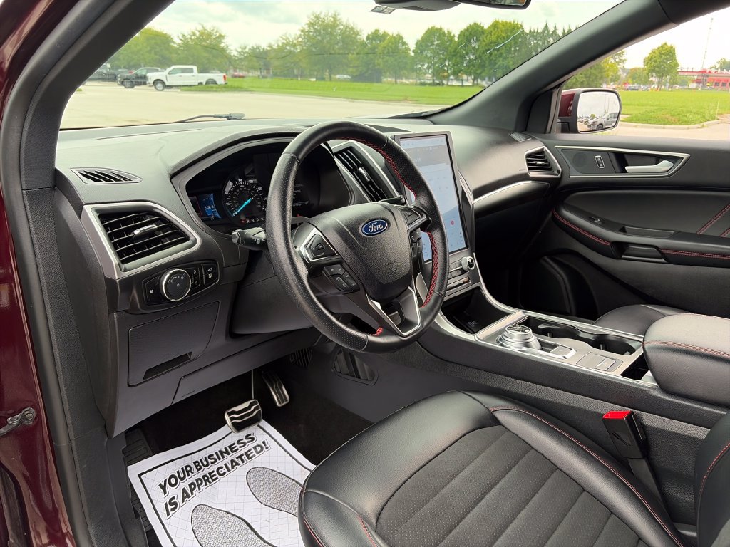 Used 2024 Ford Edge ST-Line AWD/4WD image 14