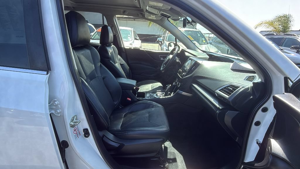 Used 2020 Subaru Forester Limited w/ Popular Package #3 AWD/4WD image 16