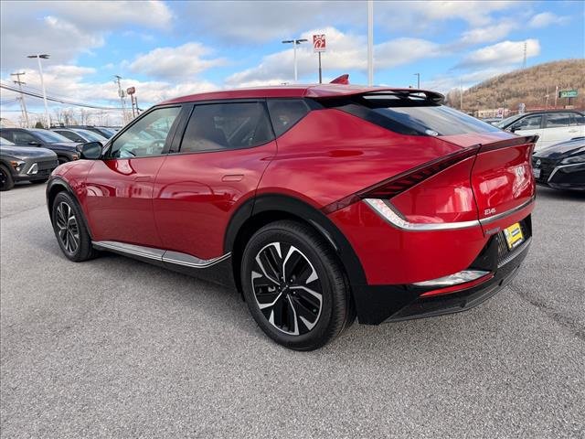 Used 2022 Kia EV6 Wind image 4