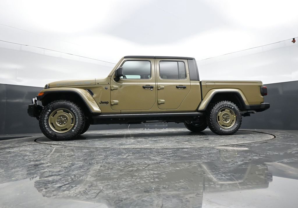 New 2026 Jeep Gladiator Willys AWD/4WD image 40