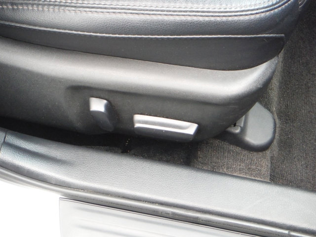 Used 2014 Toyota Avalon XLE FWD image 17