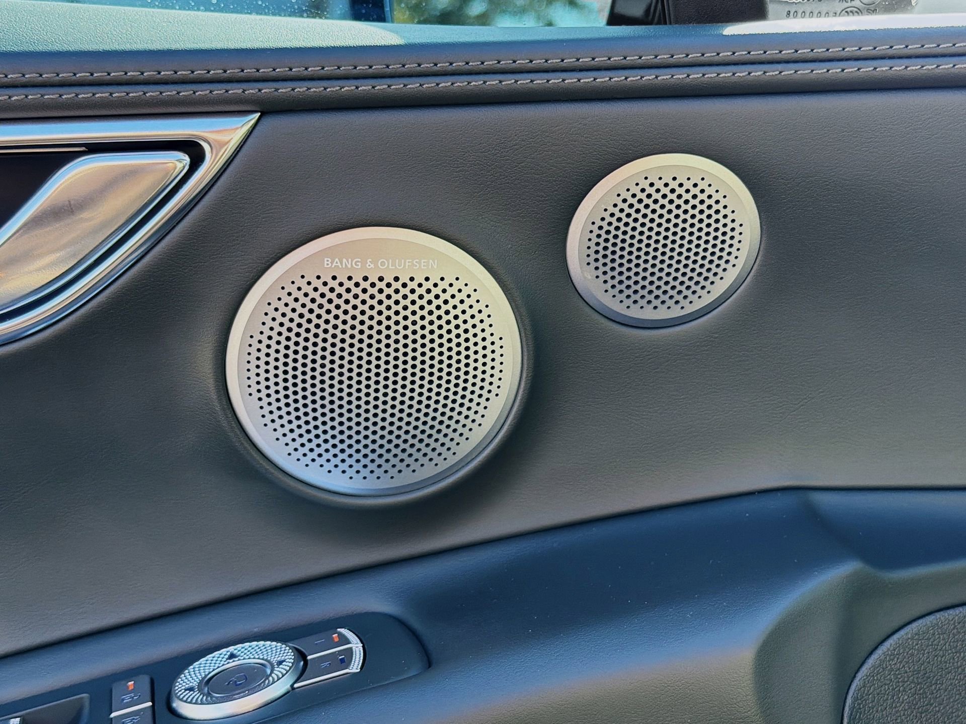 Used 2025 Genesis GV80 3.5T Prestige image 26