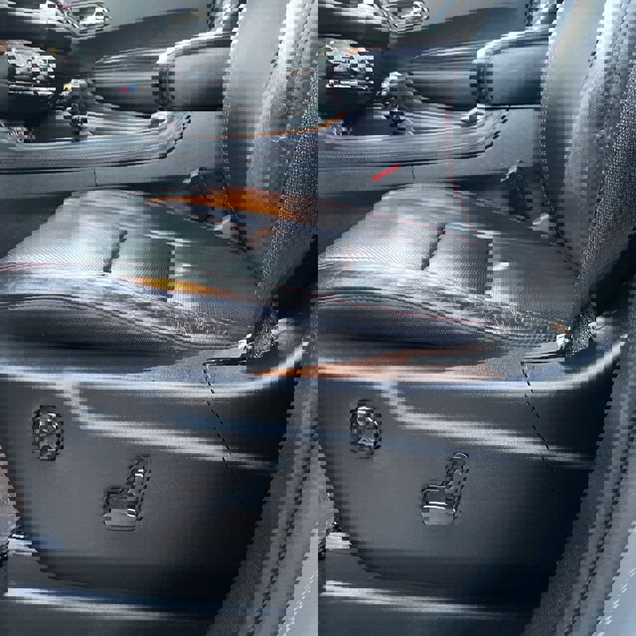 Used 2024 Dodge Durango GT image 23