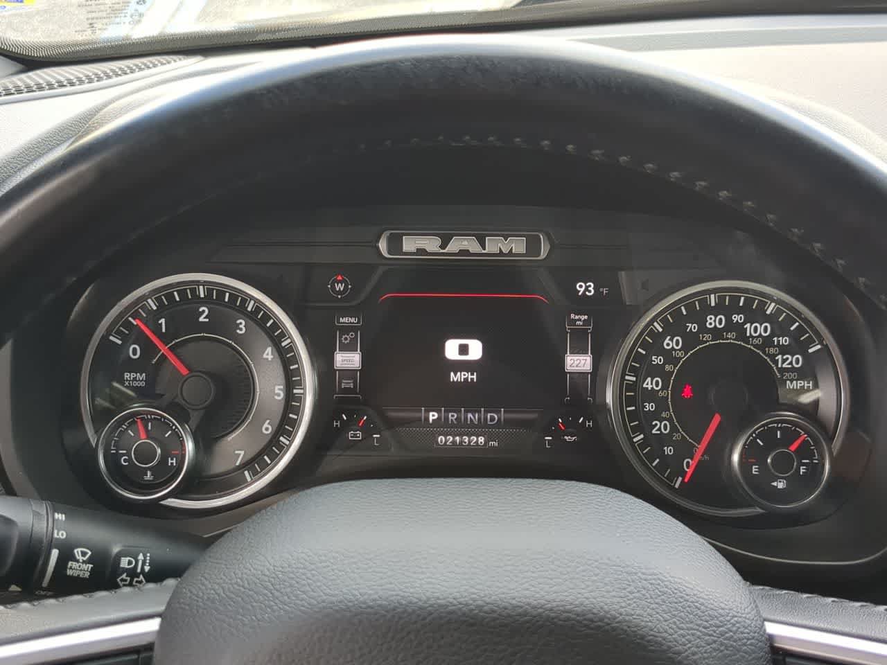 Used 2023 RAM 1500 Big Horn RWD image 33