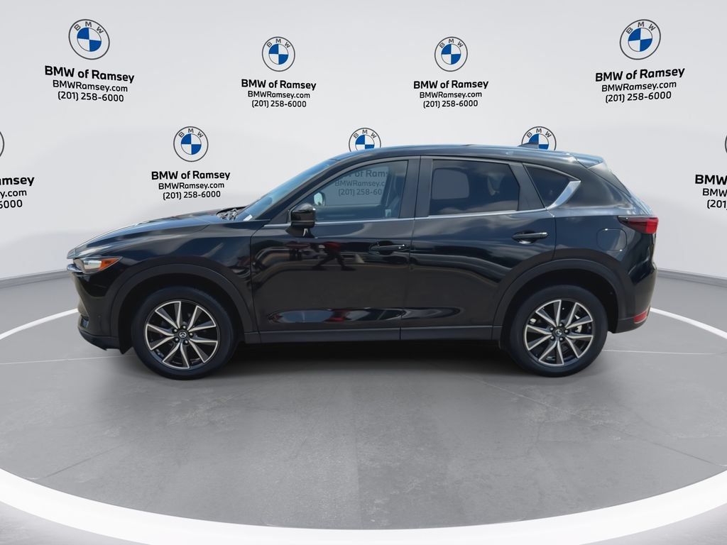 Used 2018 MAZDA CX-5 Touring w/ Preferred Equipment Package AWD/4WD image 5
