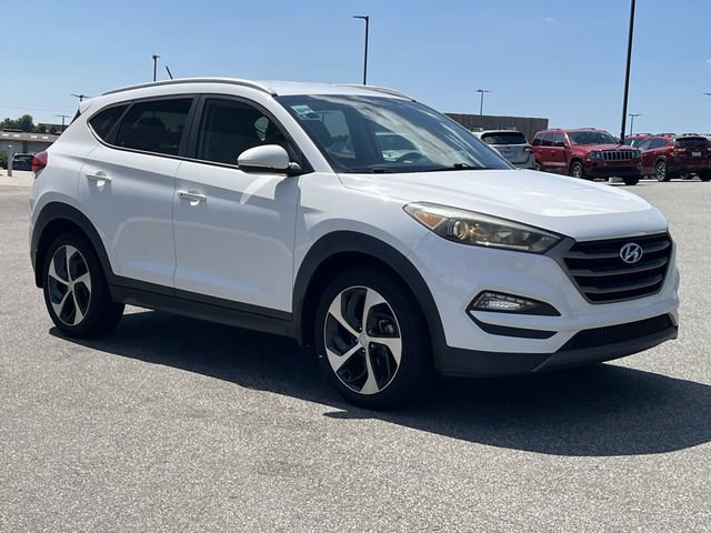 Used 2016 Hyundai Tucson Sport FWD image 15