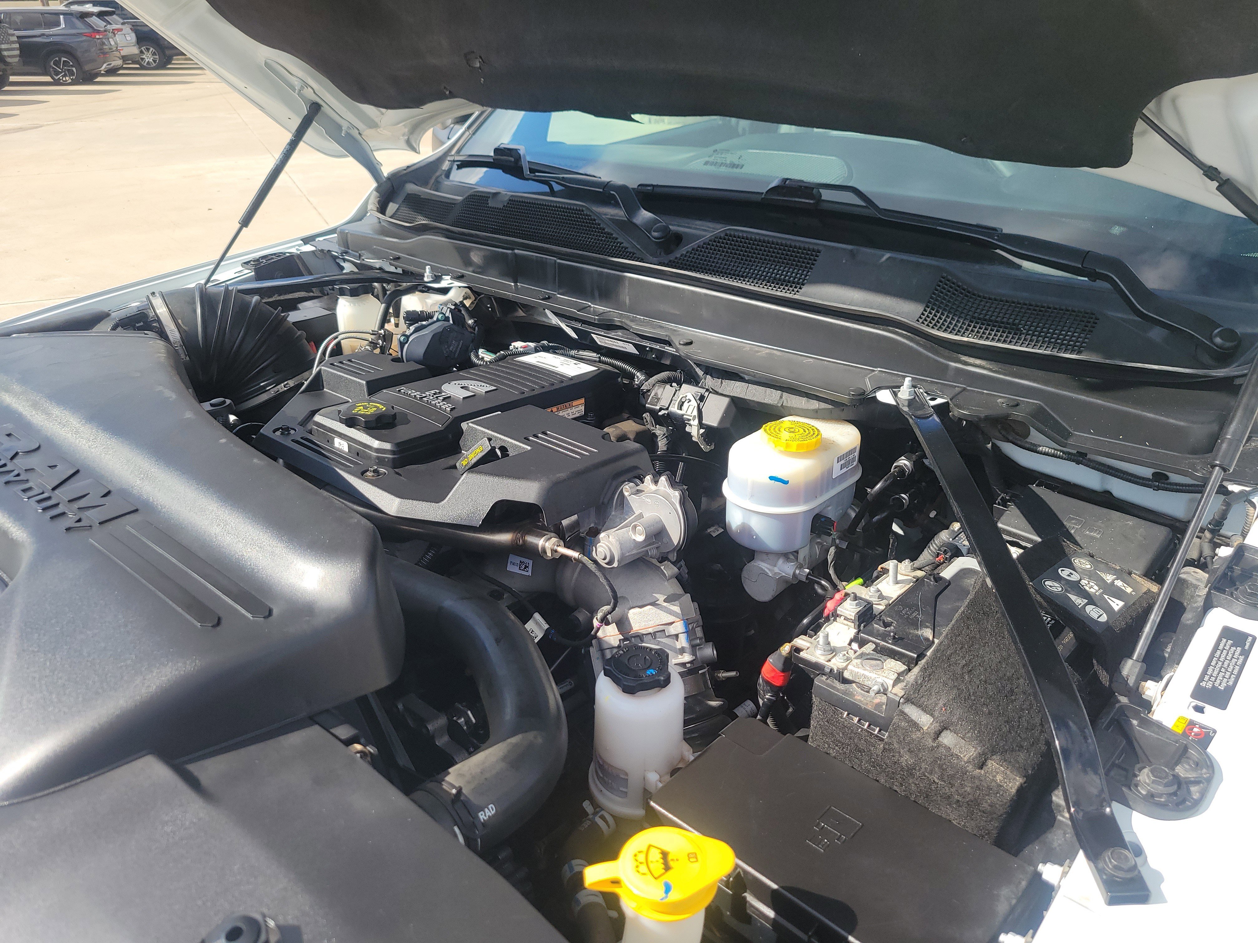 Used 2024 RAM 3500 Big Horn image 32