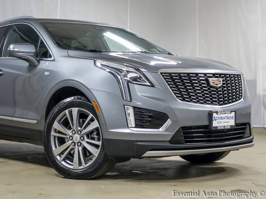 Used 2024 Cadillac XT5 Premium Luxury image 3