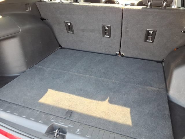 Used 2019 Chevrolet Equinox LT w/ Sun & Navigation Package FWD image 12