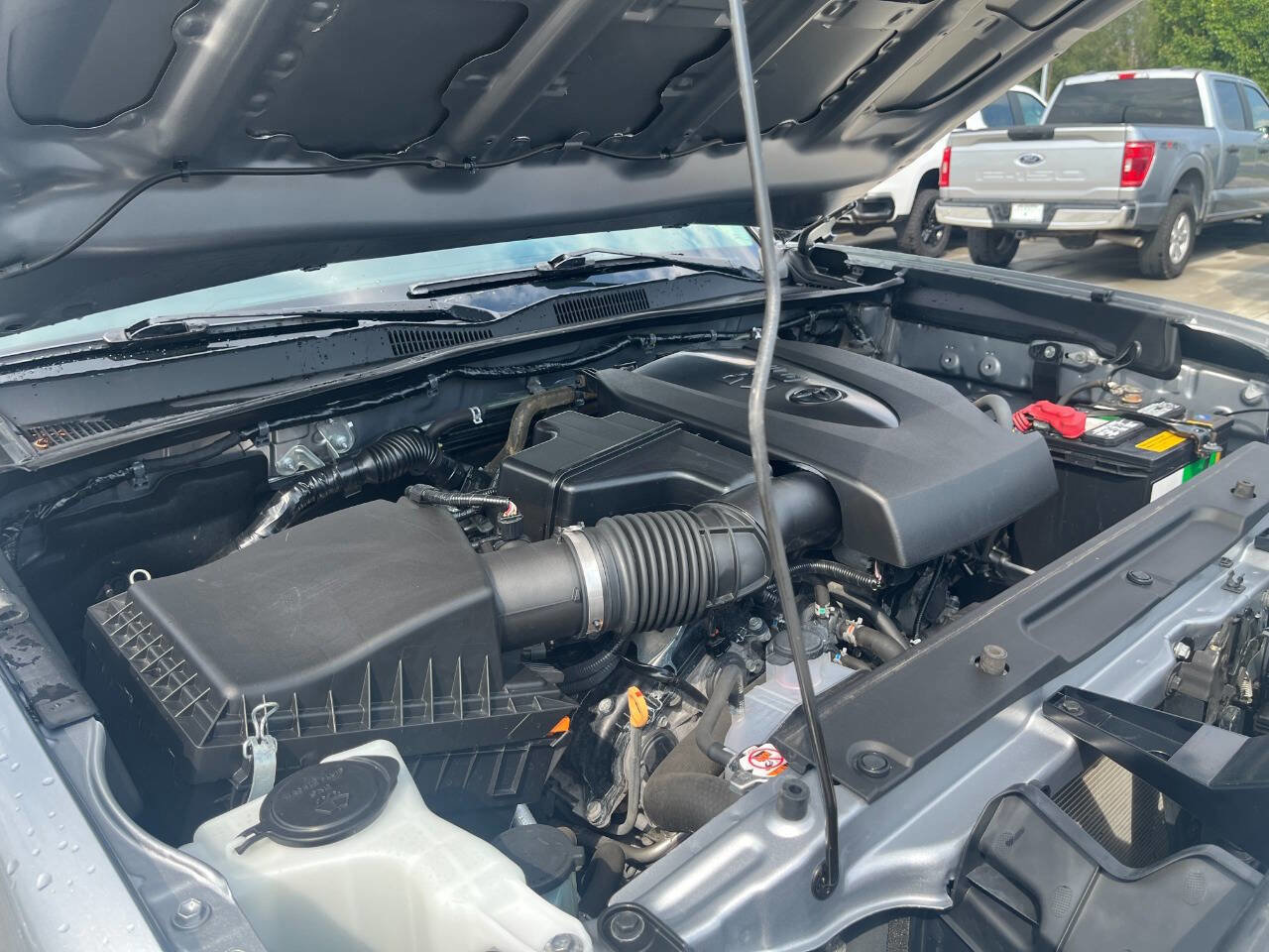 Used 2019 Toyota Tacoma SR5 image 11